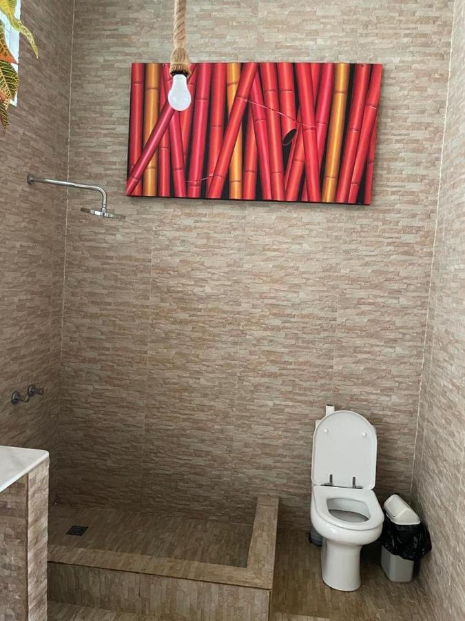 Le Comfort Anse Royale Esterno foto