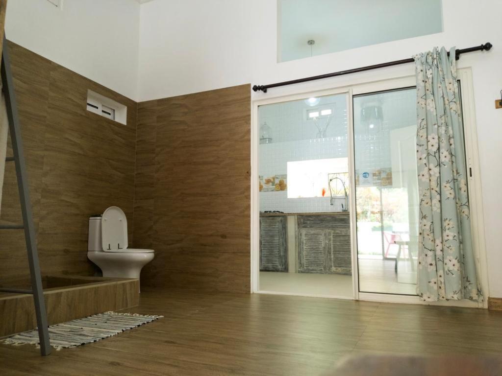 Le Comfort Anse Royale Esterno foto